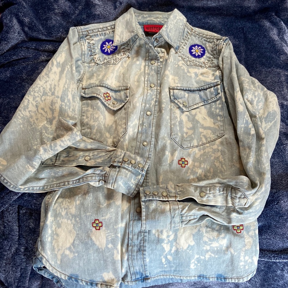 Western Denim Wear brand, Size small, button down, long sleeve shirt
